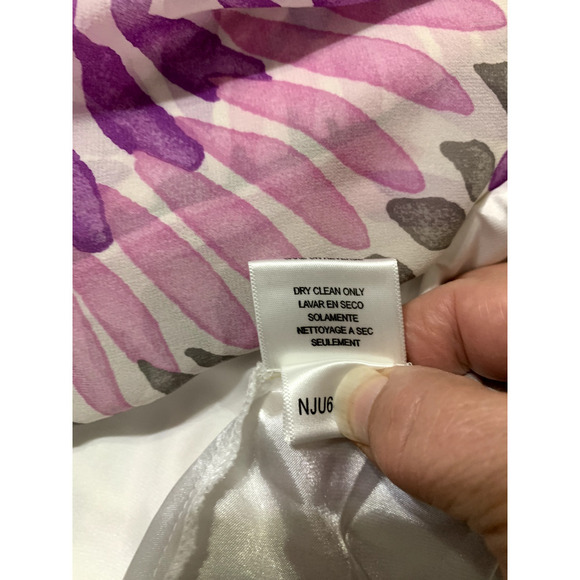 BCBG Max Azria Halter Dress Sz 2 Pink Purple Gray Medalion Silk Handkerchief Hem - Picture 10 of 10